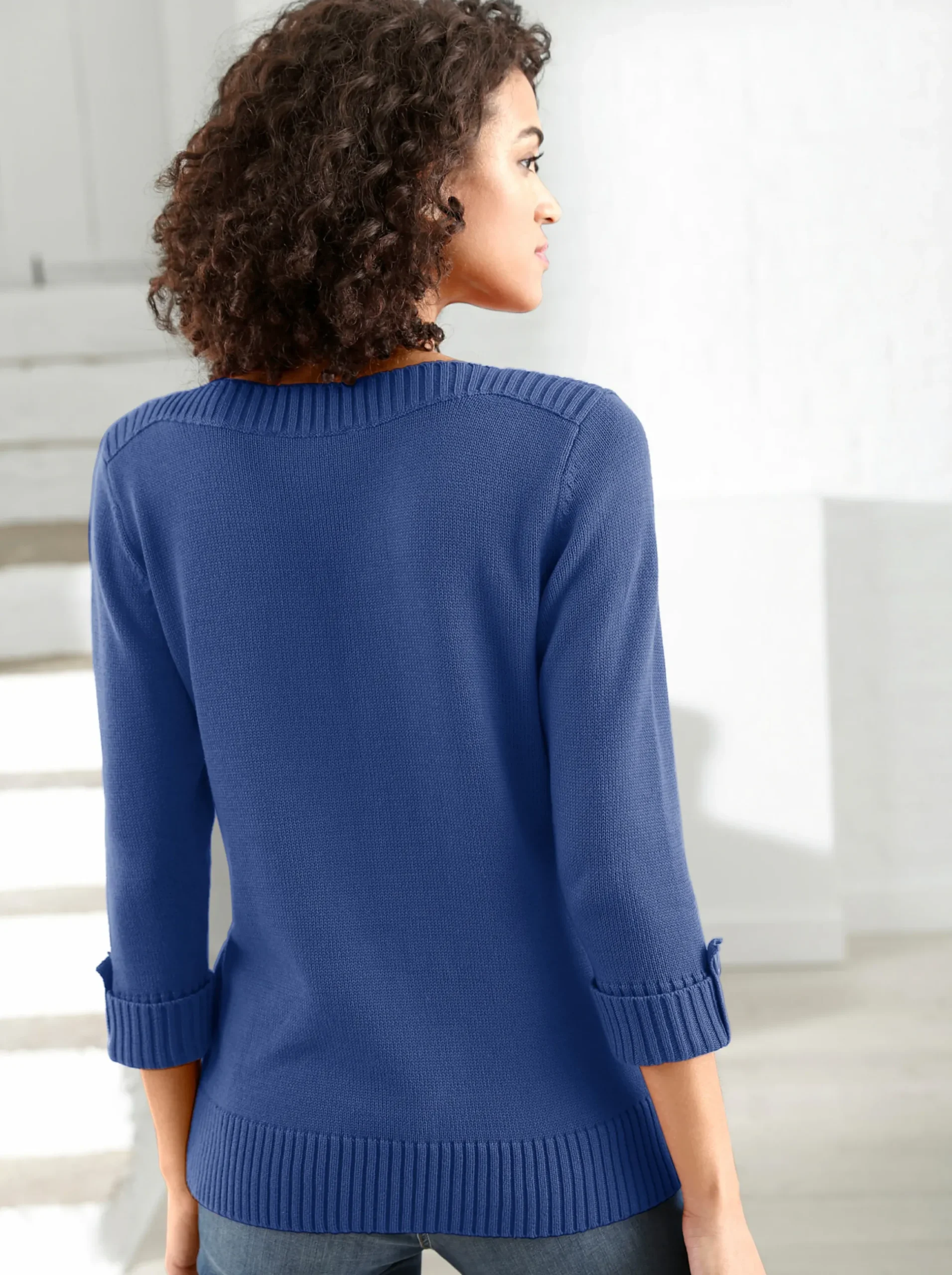 Pullover| 3/4 Arm-Pullover mit Zierriegel am Ärmel royalblau