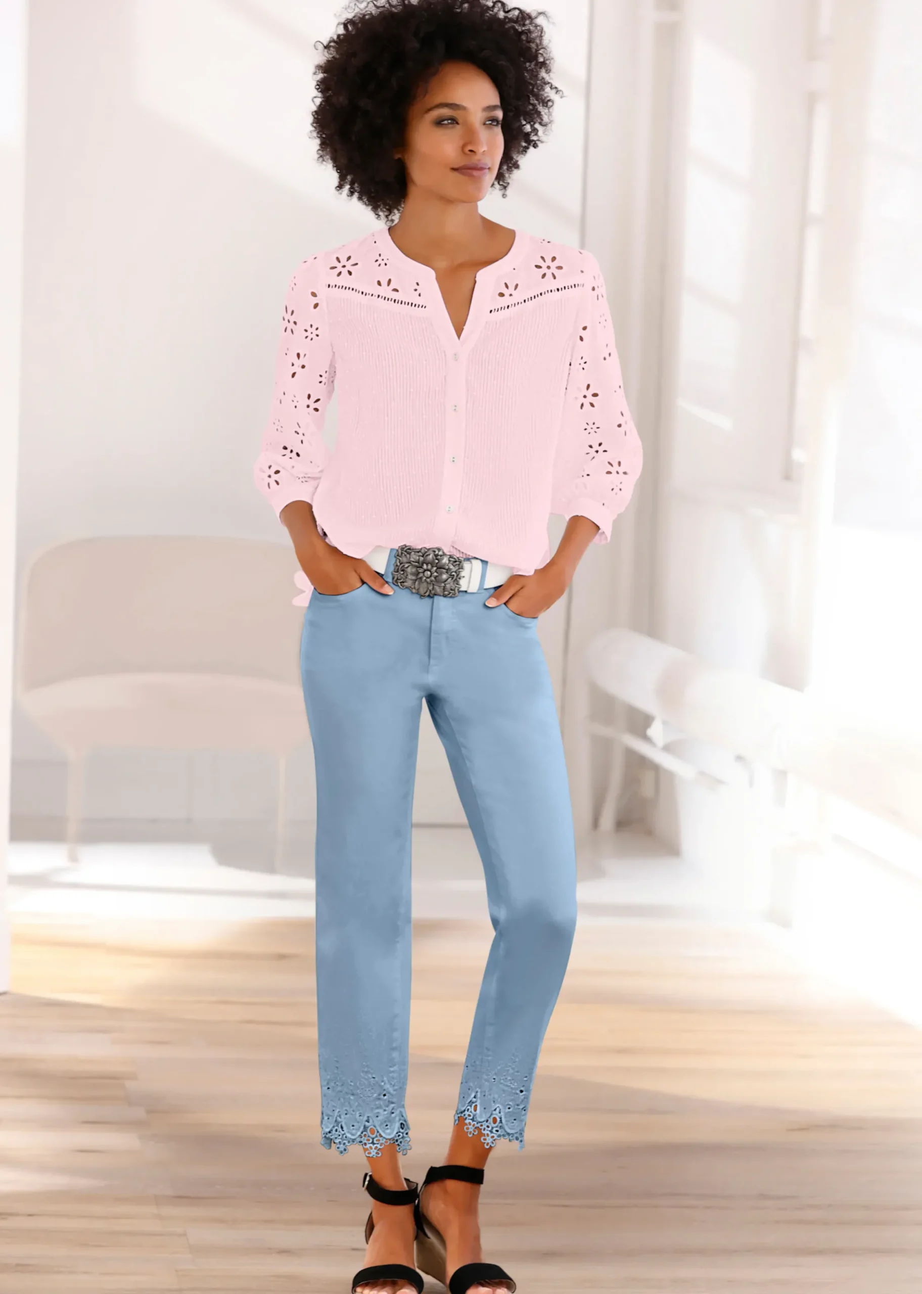 Strandmode|Blusen|heine Baumwollbluse mit Lochstickerei hellrosé