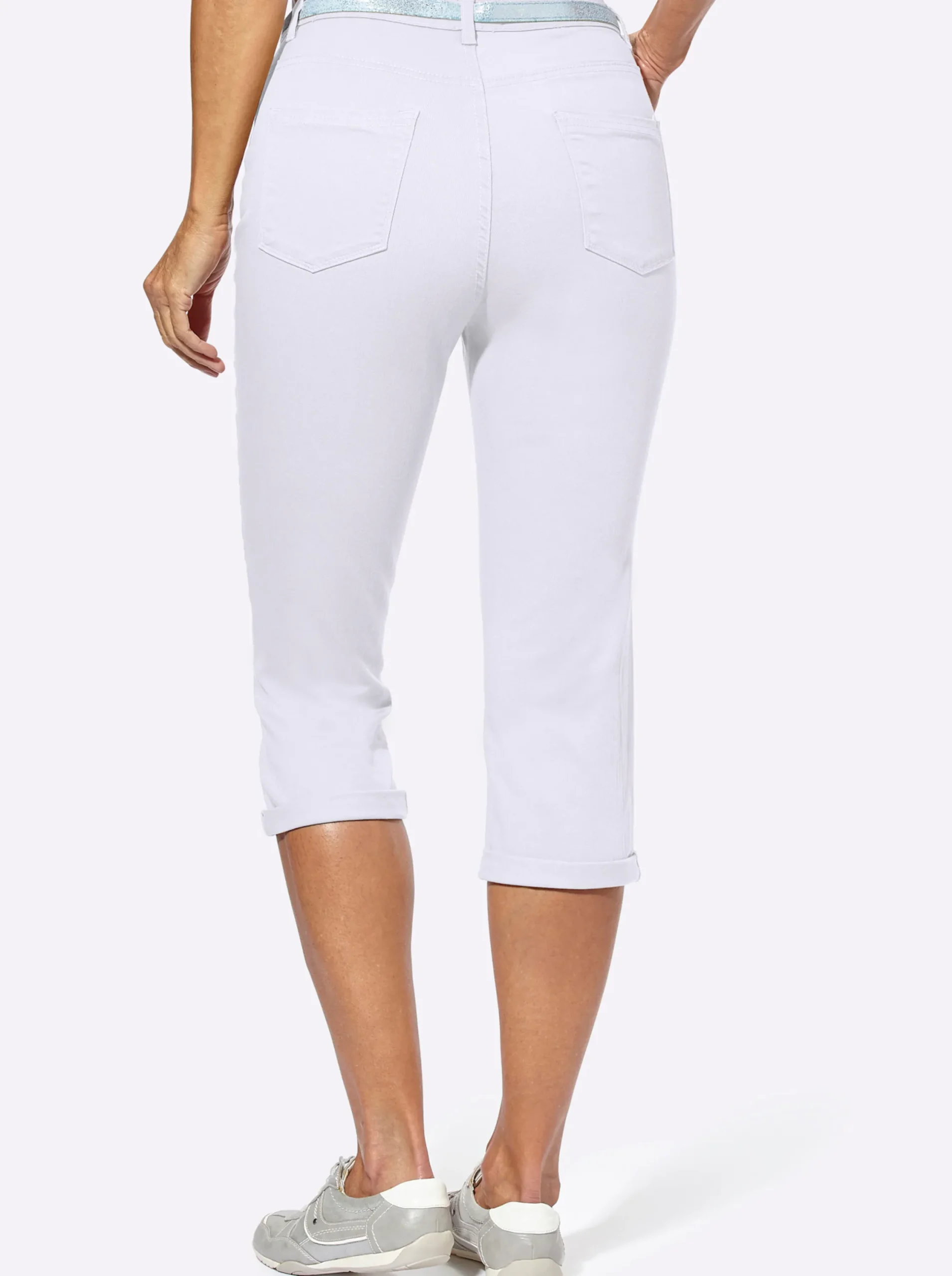 Jeans| Caprihose inklusive Gürtel weiß