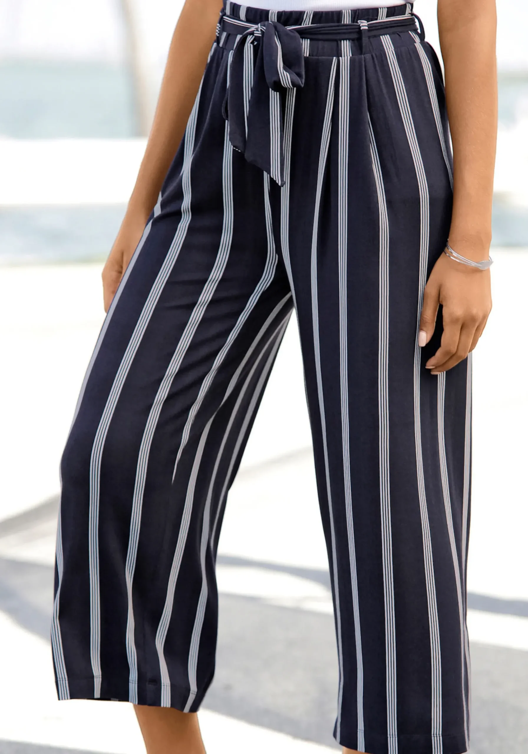Strandmode|LASCANA Culotte marine-weiß-gestreift