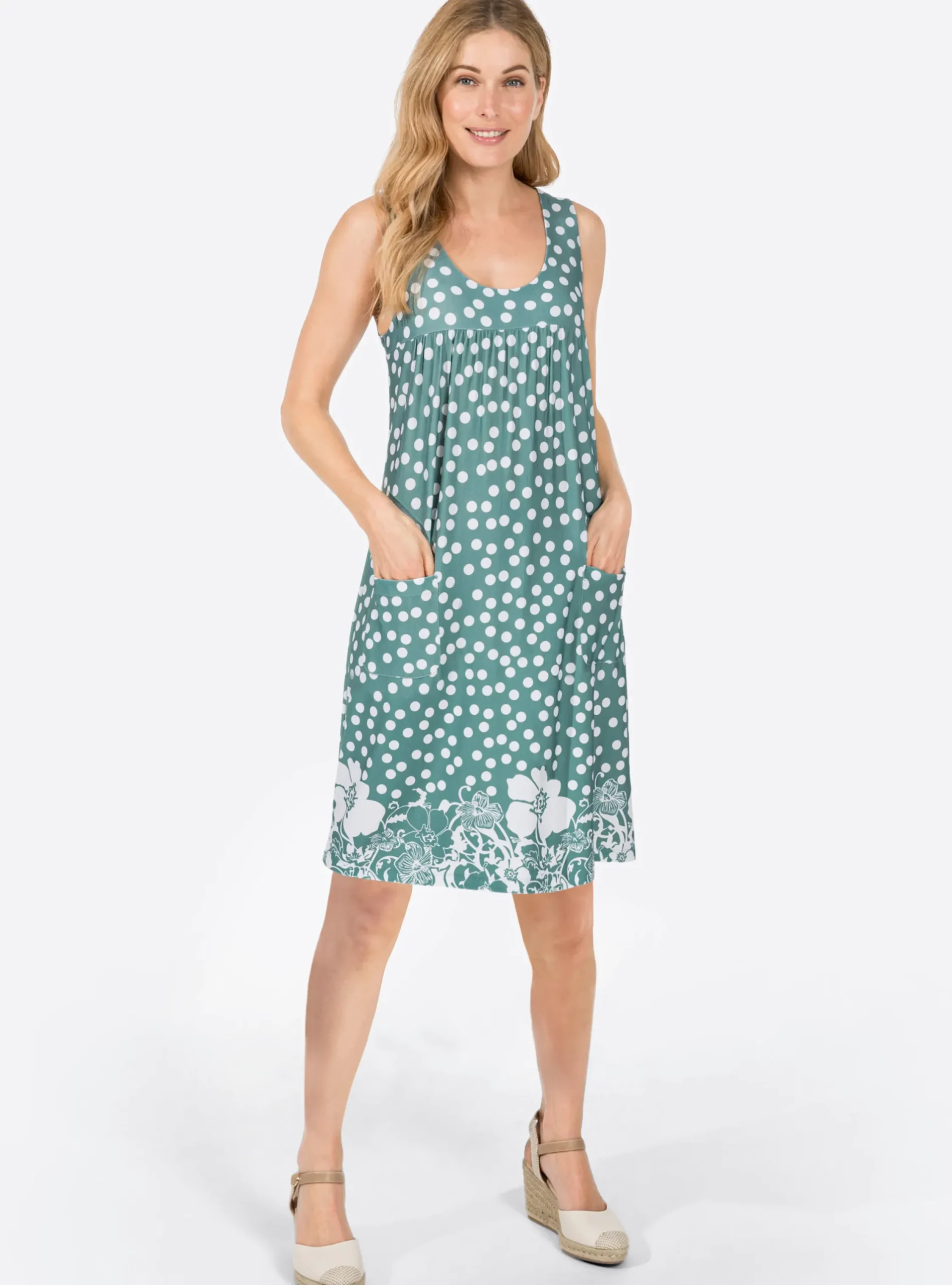 Kleider| Freizeitkleid mit Tupfen-Muster jade-gemustert