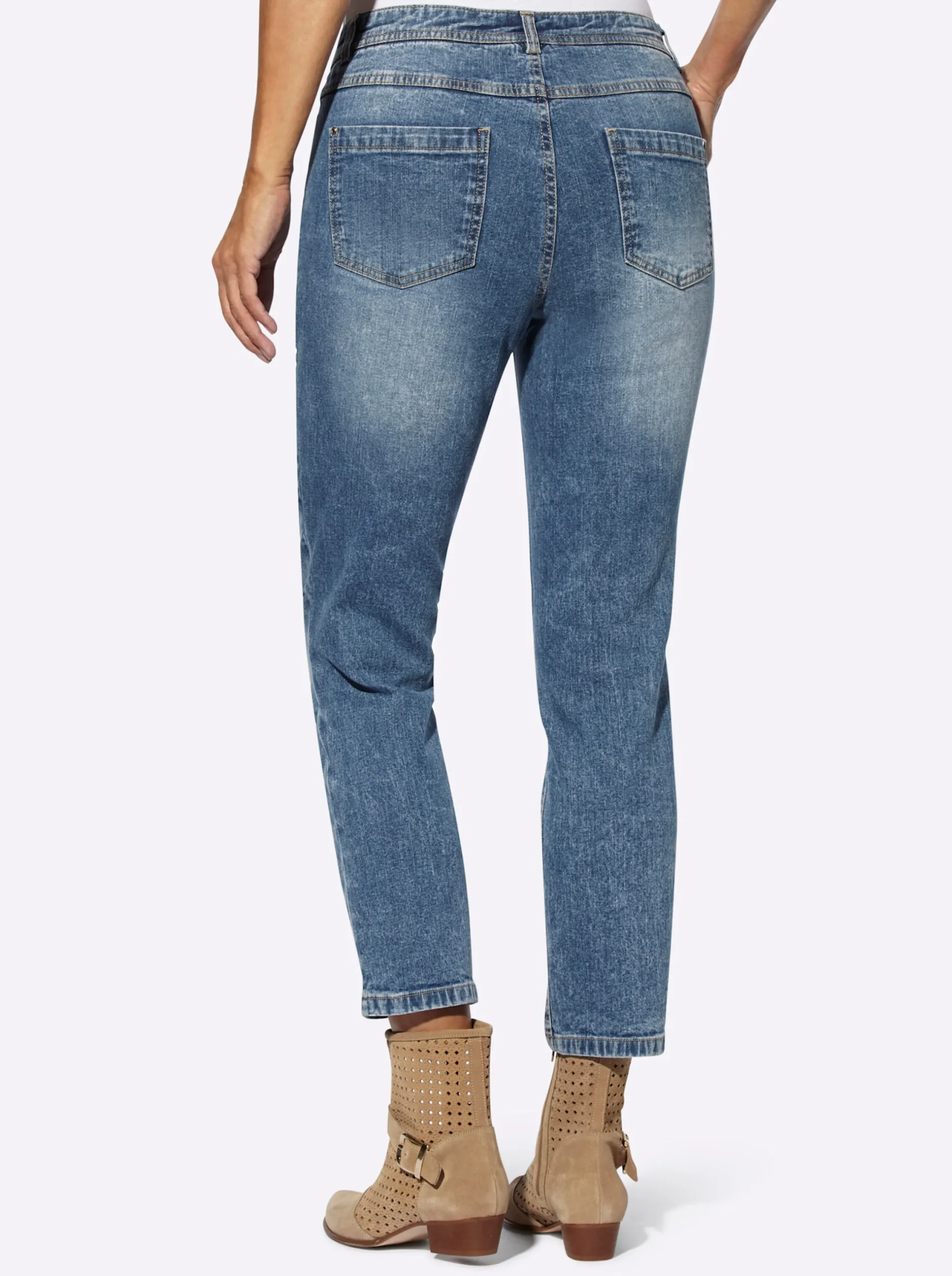 Jeans| 7/8-Jeans mit Nietenverzierung blue-stone-washed