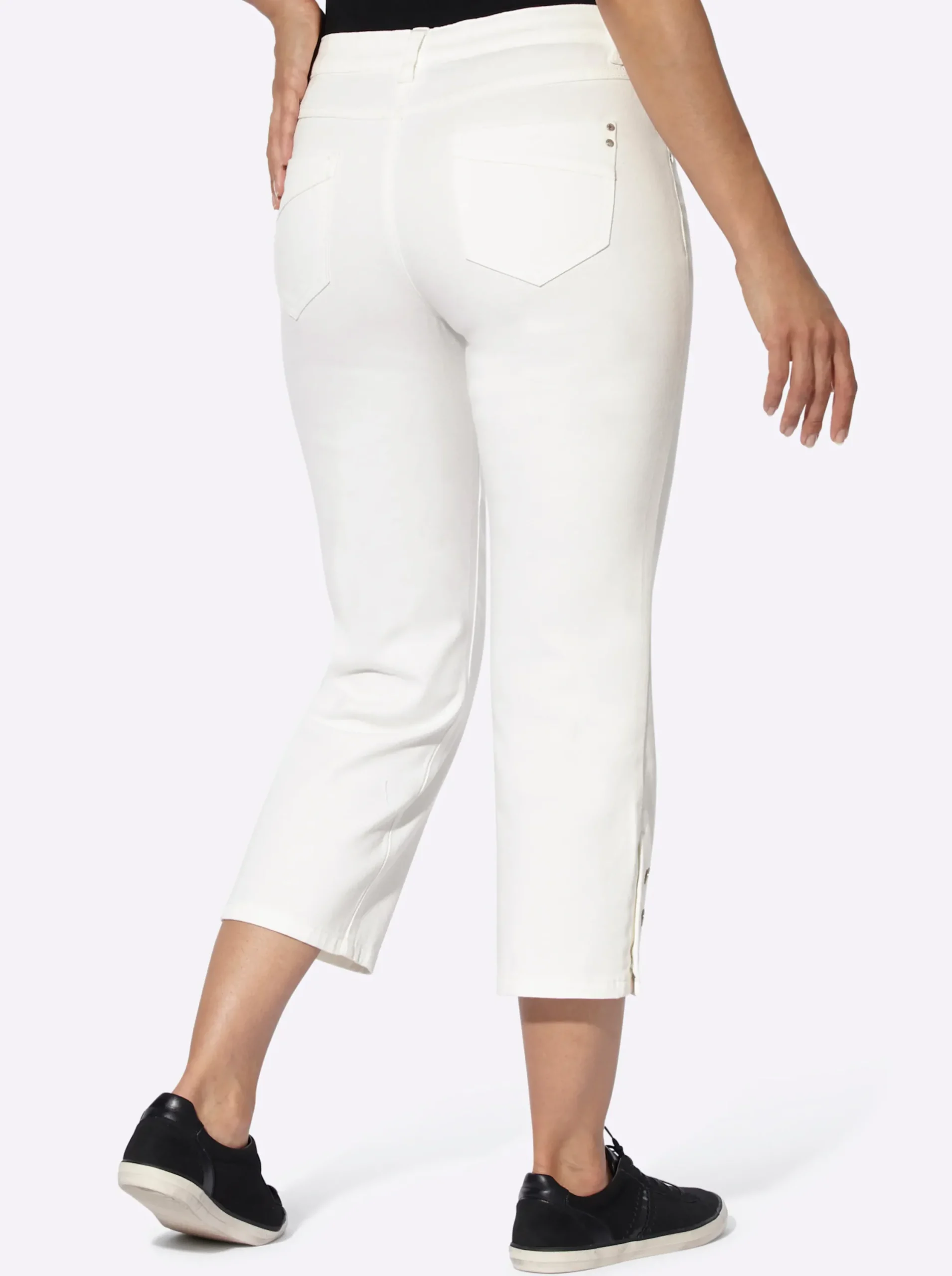 Jeans| 7/8-Jeans mit Zierknöpfen am Beinabschluss ecru