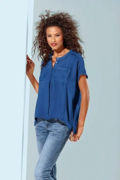 Basics|heine Kurzarm-Bluse in Oversize-Passform royalblau