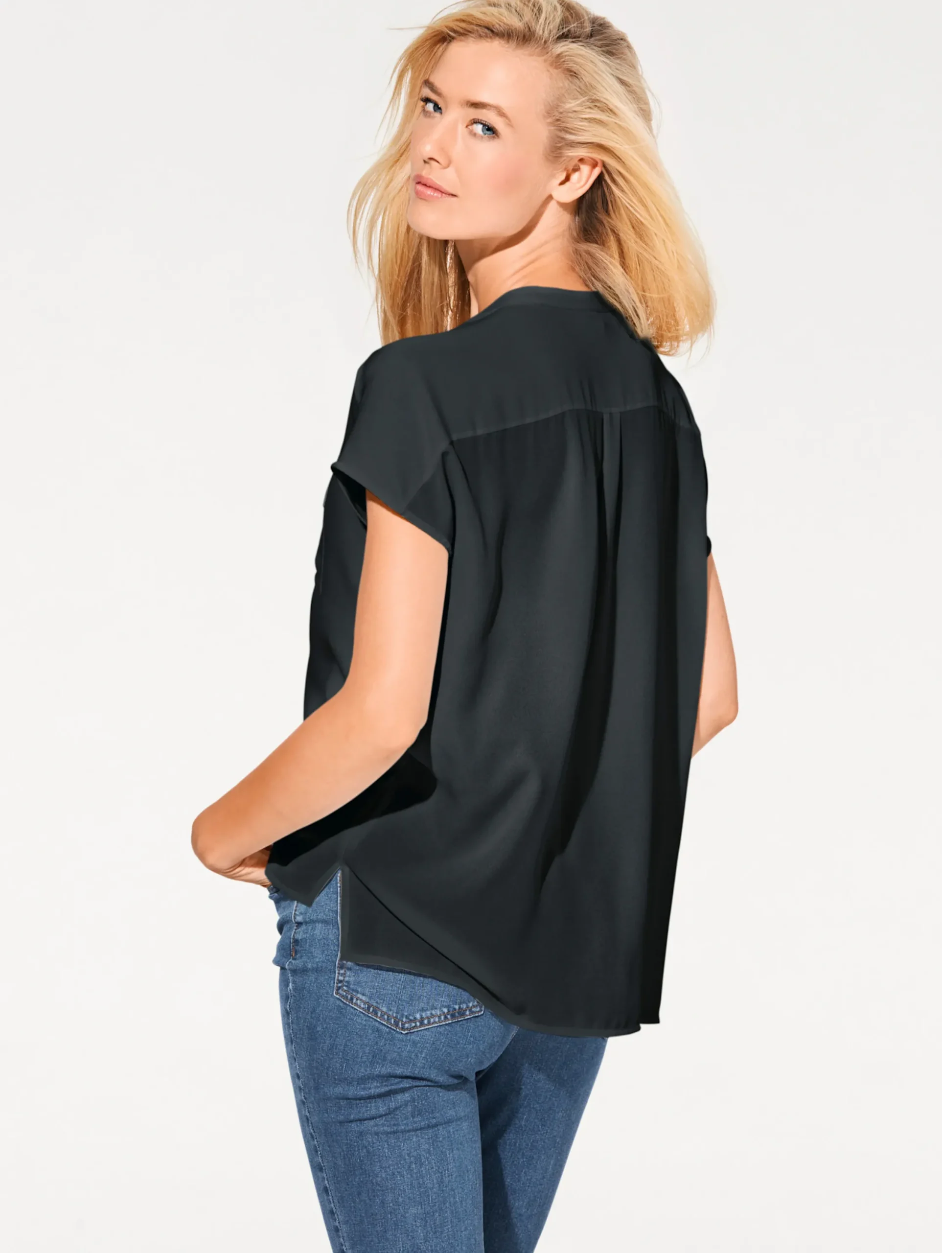Basics|heine Kurzarm-Bluse in Oversize-Passform schwarz