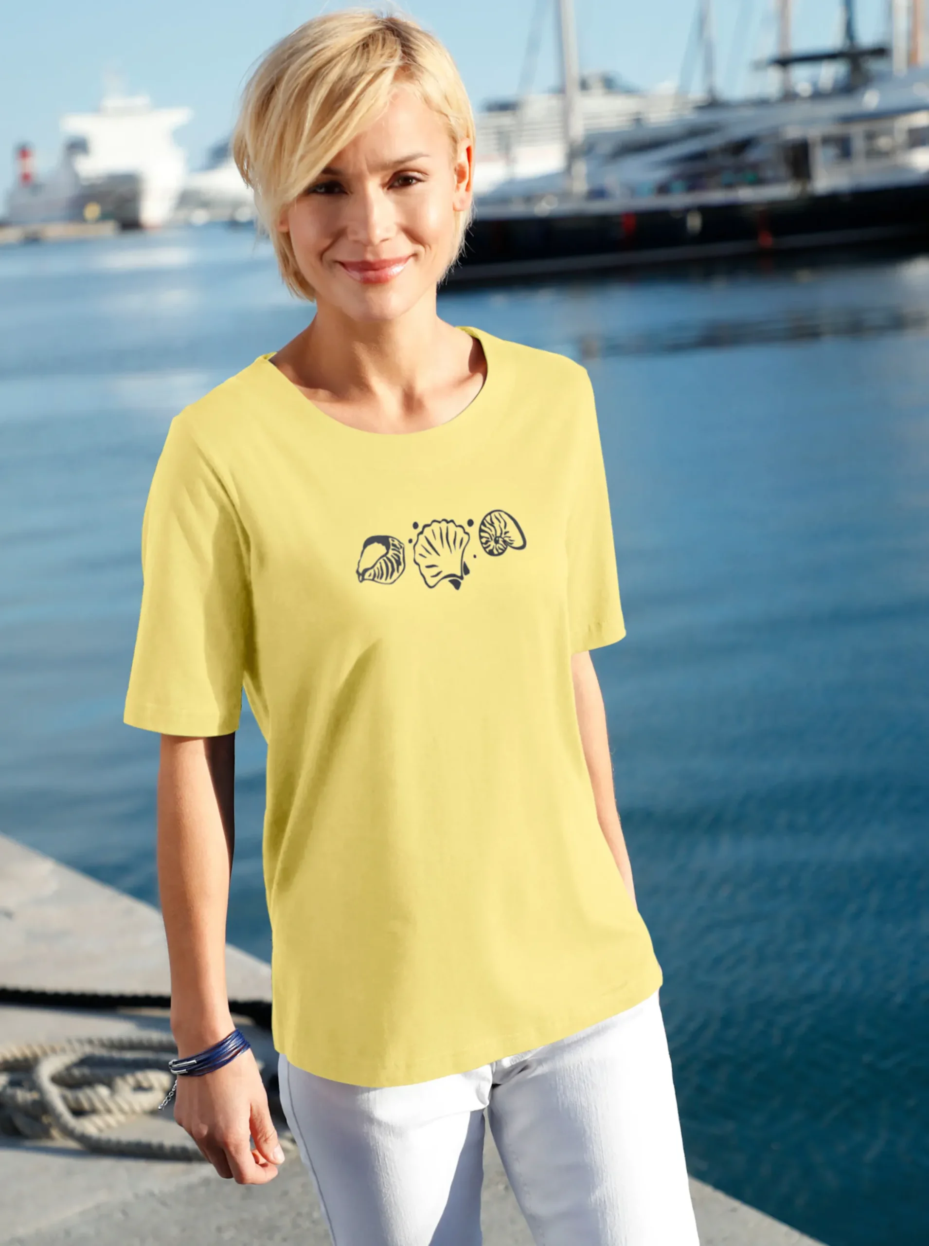 Shirts| Kurzarmshirt mit Muschel-Druck zitrone