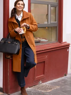 Mäntel| Kurzmantel in A-Linie cognac