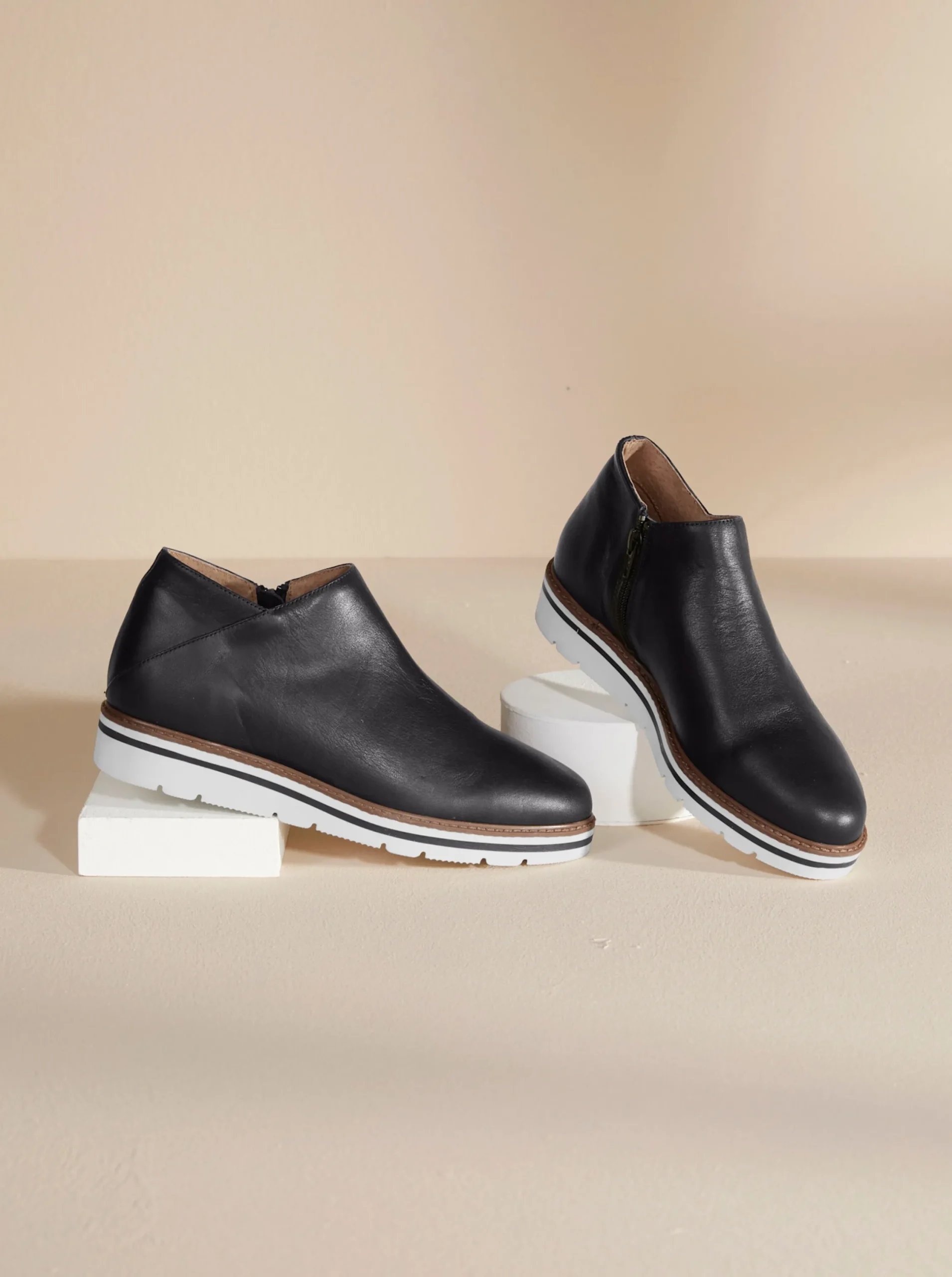Stiefeletten|Stiefel|heine Kurzstiefelette schwarz