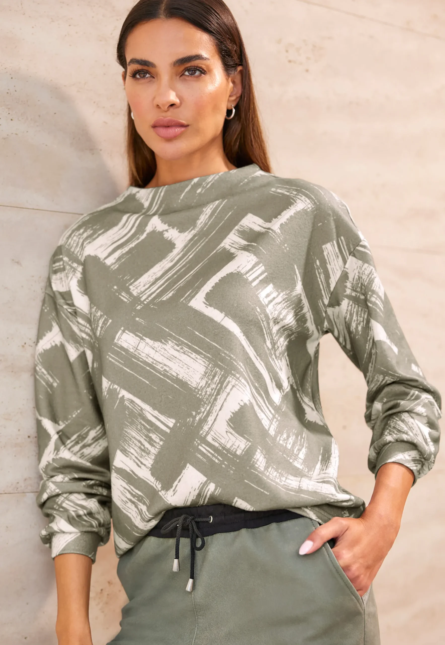Pullover|heine Langarmshirt khaki-sand-bedruckt