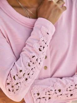 Shirts|heine Langarmshirt mit Spitze rosé