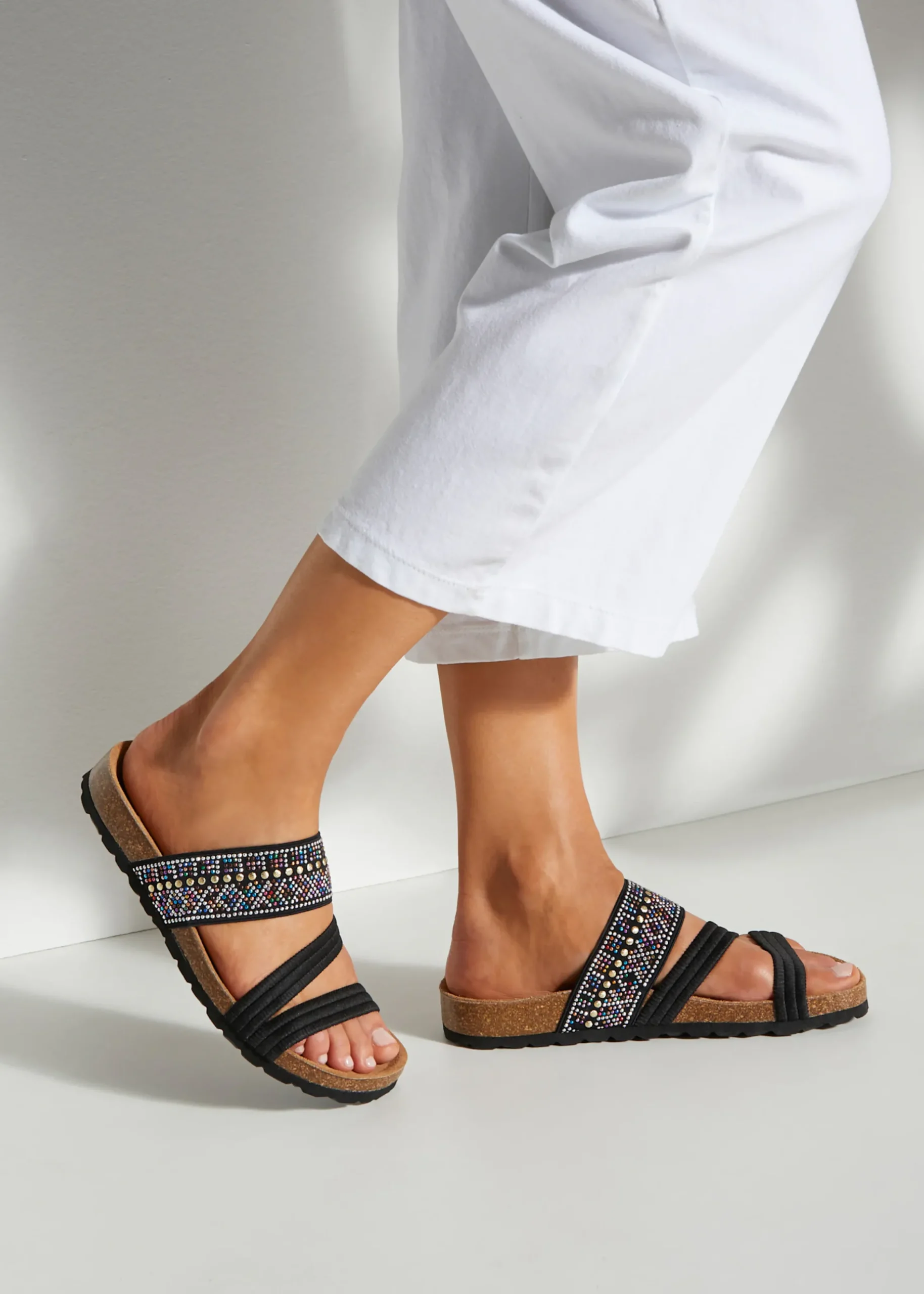 Pantoletten|LASCANA Pantolette schwarz