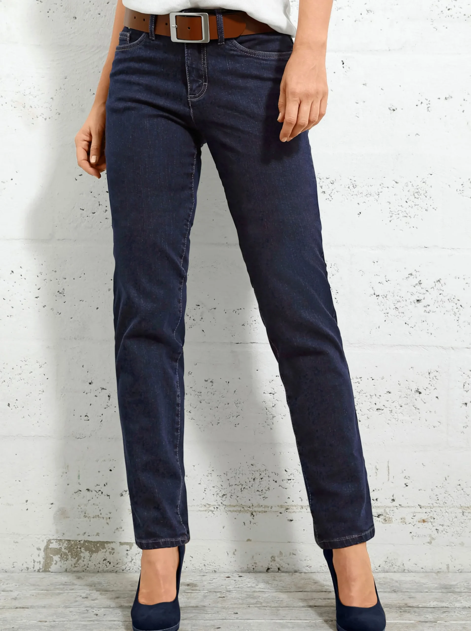 Jeans| 5-Pocket-Jeans mit bestickten Gesäßtaschen marine