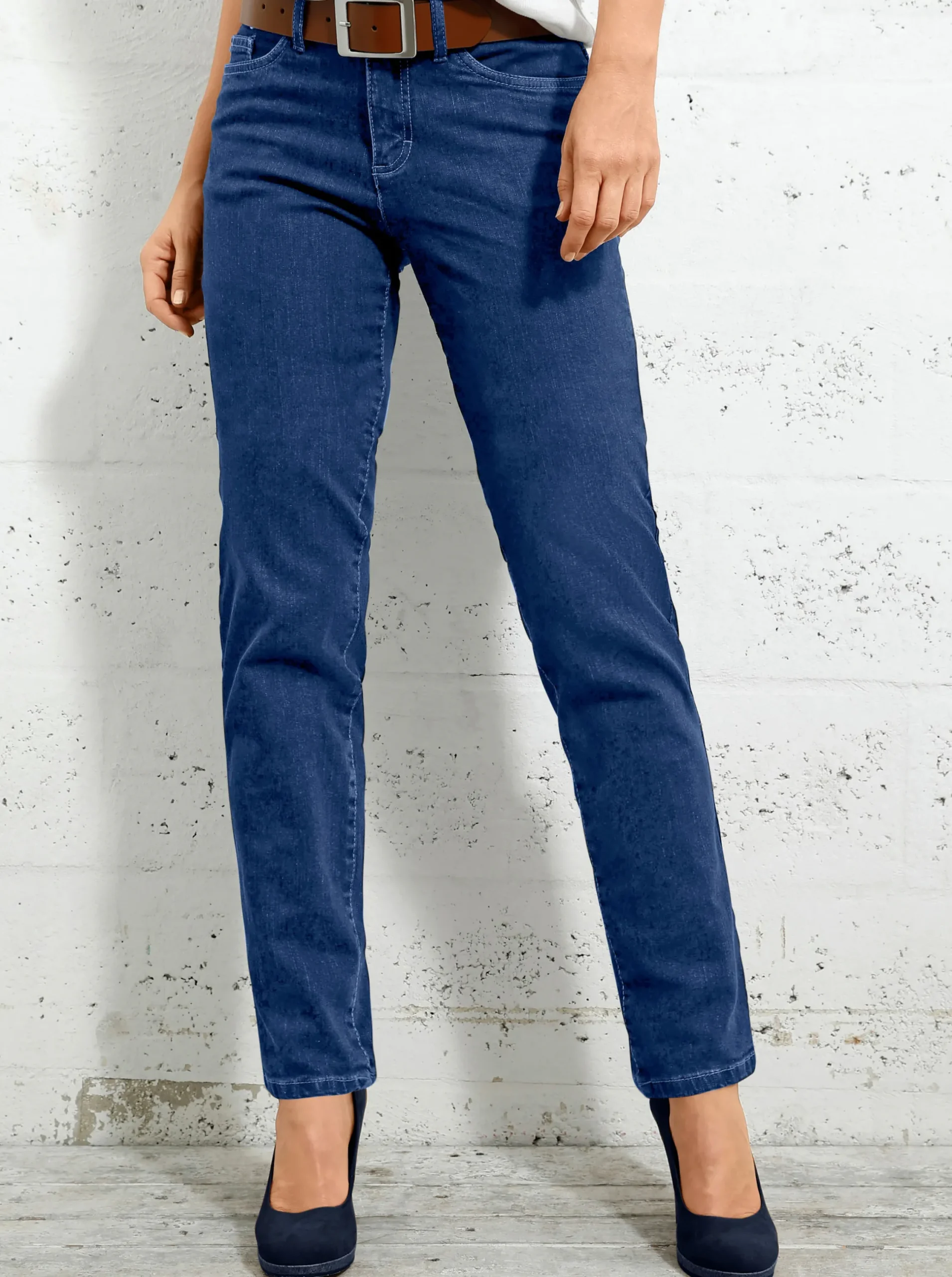 Basics|Jeans| 5-Pocket-Jeans mit bestickten Gesäßtaschen blue-stone-washed