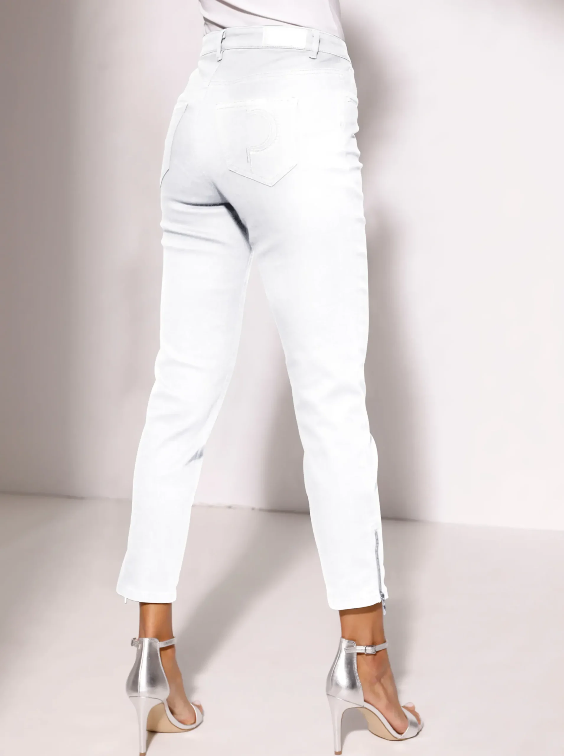 Jeans|CREATION L PREMIUM 5-Pocket-Jeans mit Strass-Applikation weiß