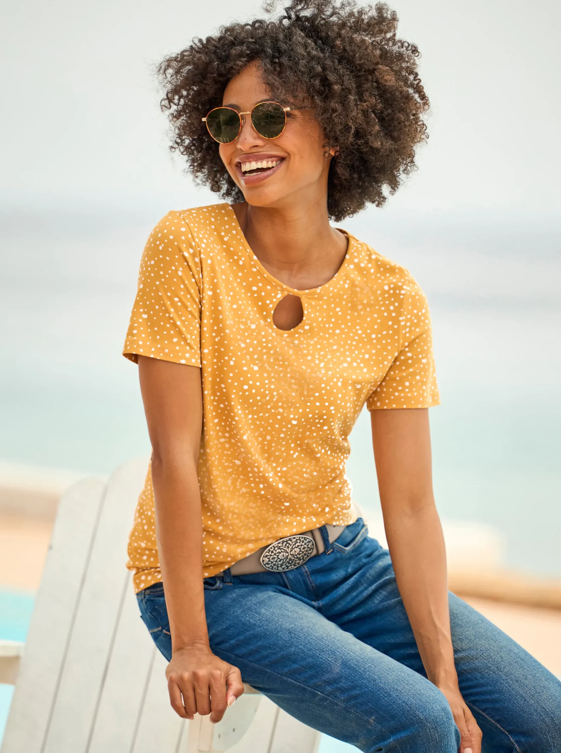 Shirts|heine Print-Shirt mit Cut-out-Effekten ocker-ecru-bedruckt