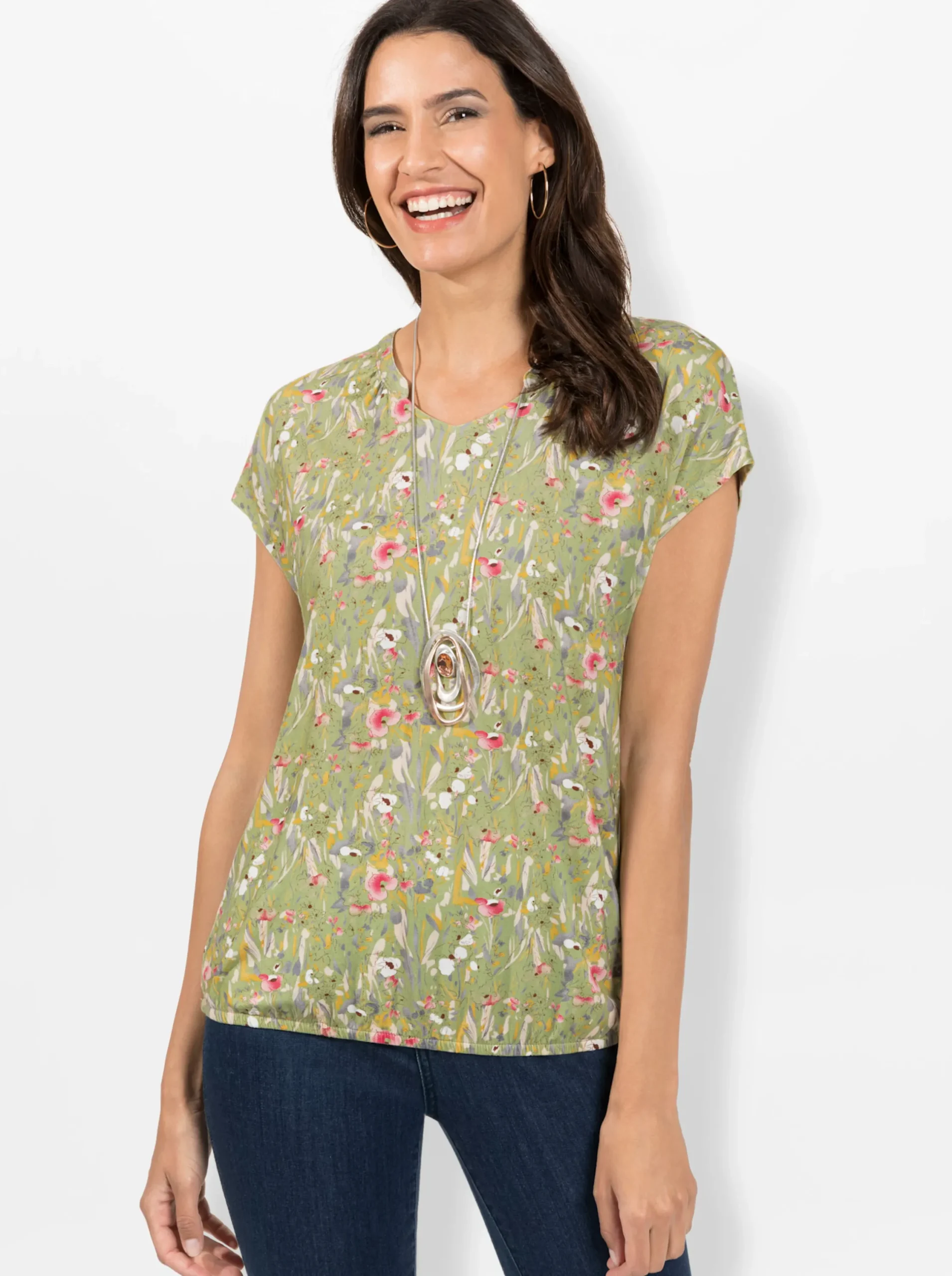 Shirts| Print-Shirt mit kleinem V und Raffung am Ausschnitt lindgrün-bedruckt