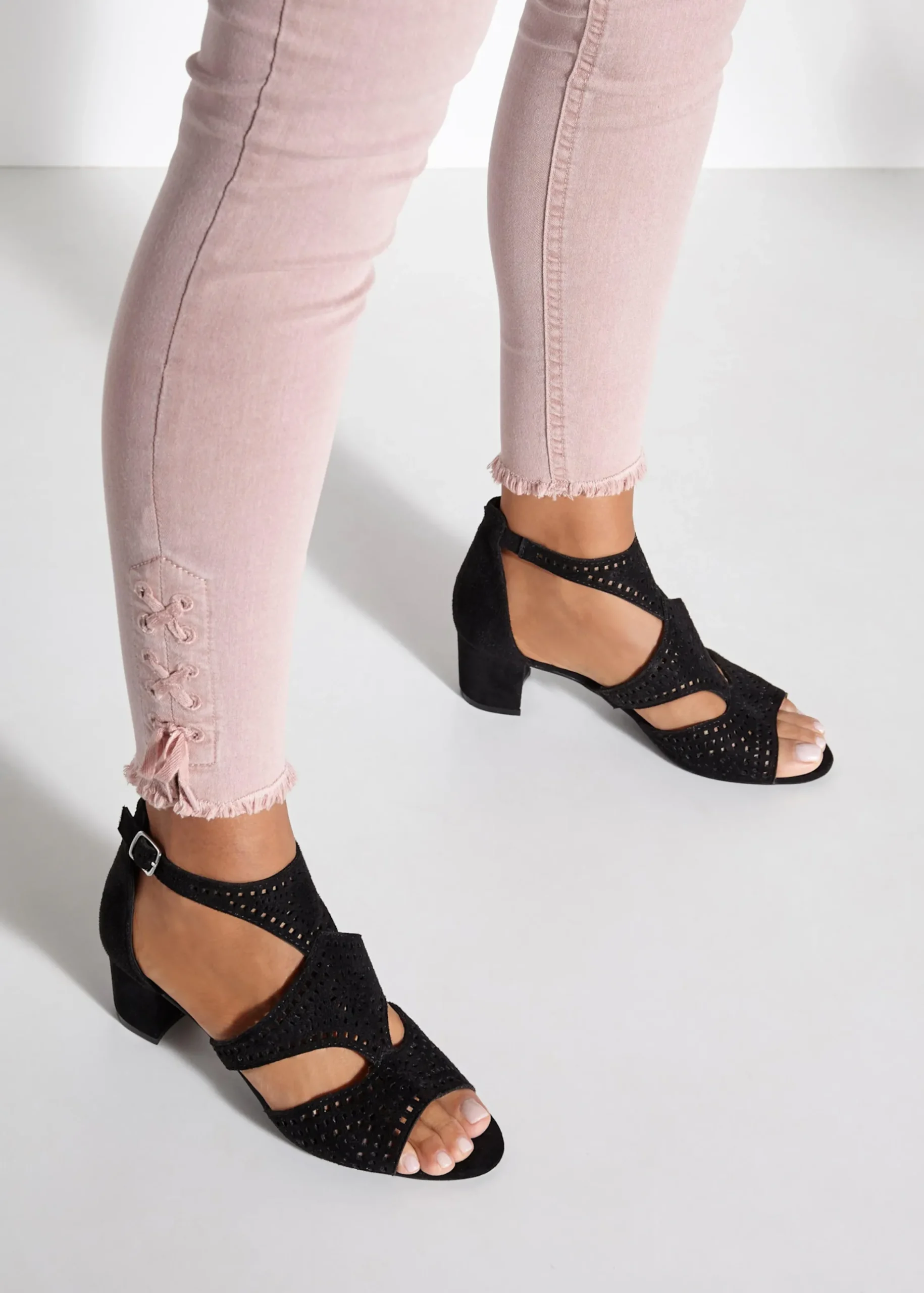 Sandalen & Sandaletten|LASCANA Riemchensandalette schwarz