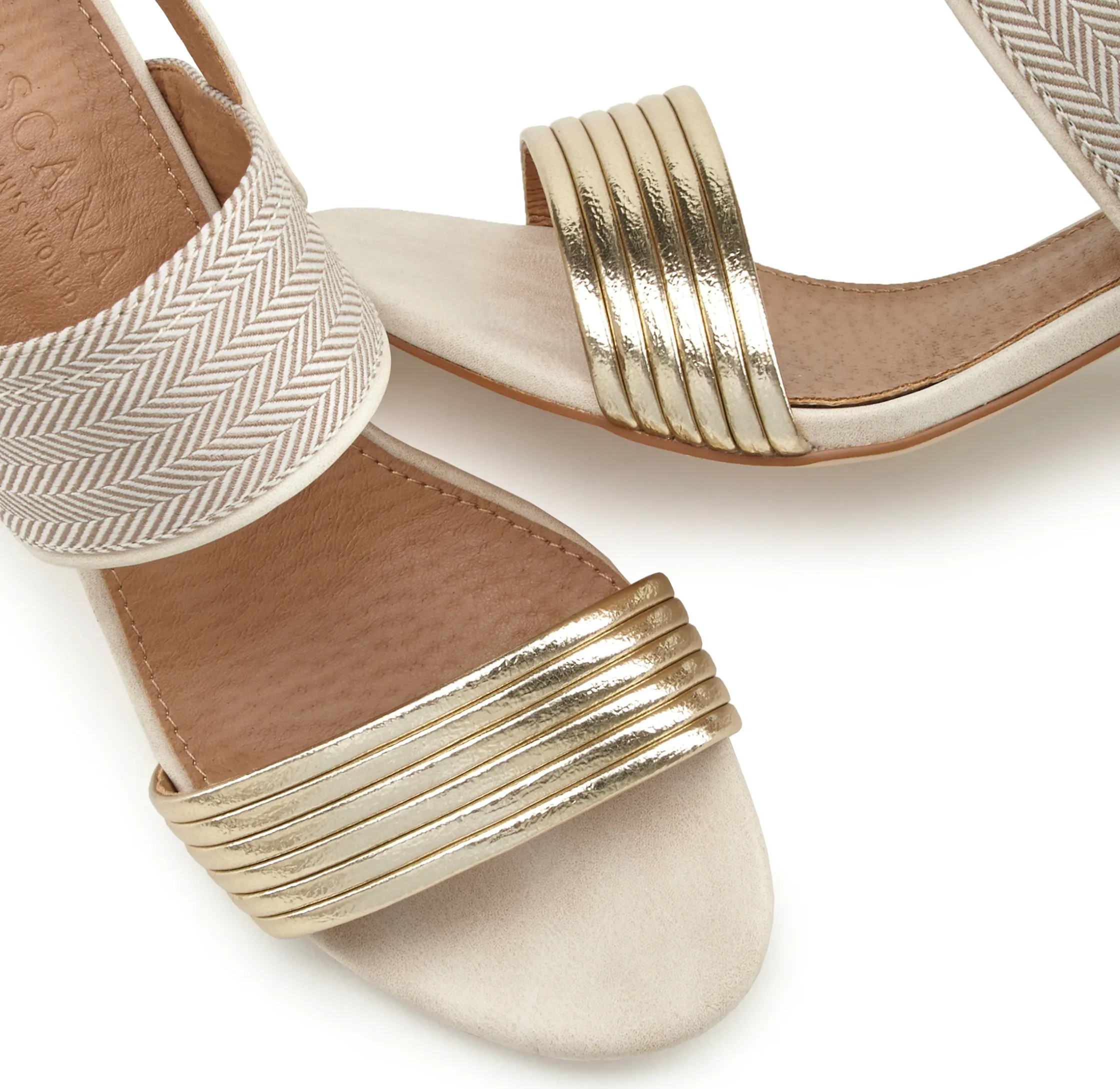 Sandalen & Sandaletten|LASCANA Riemchensandalette goldfarben