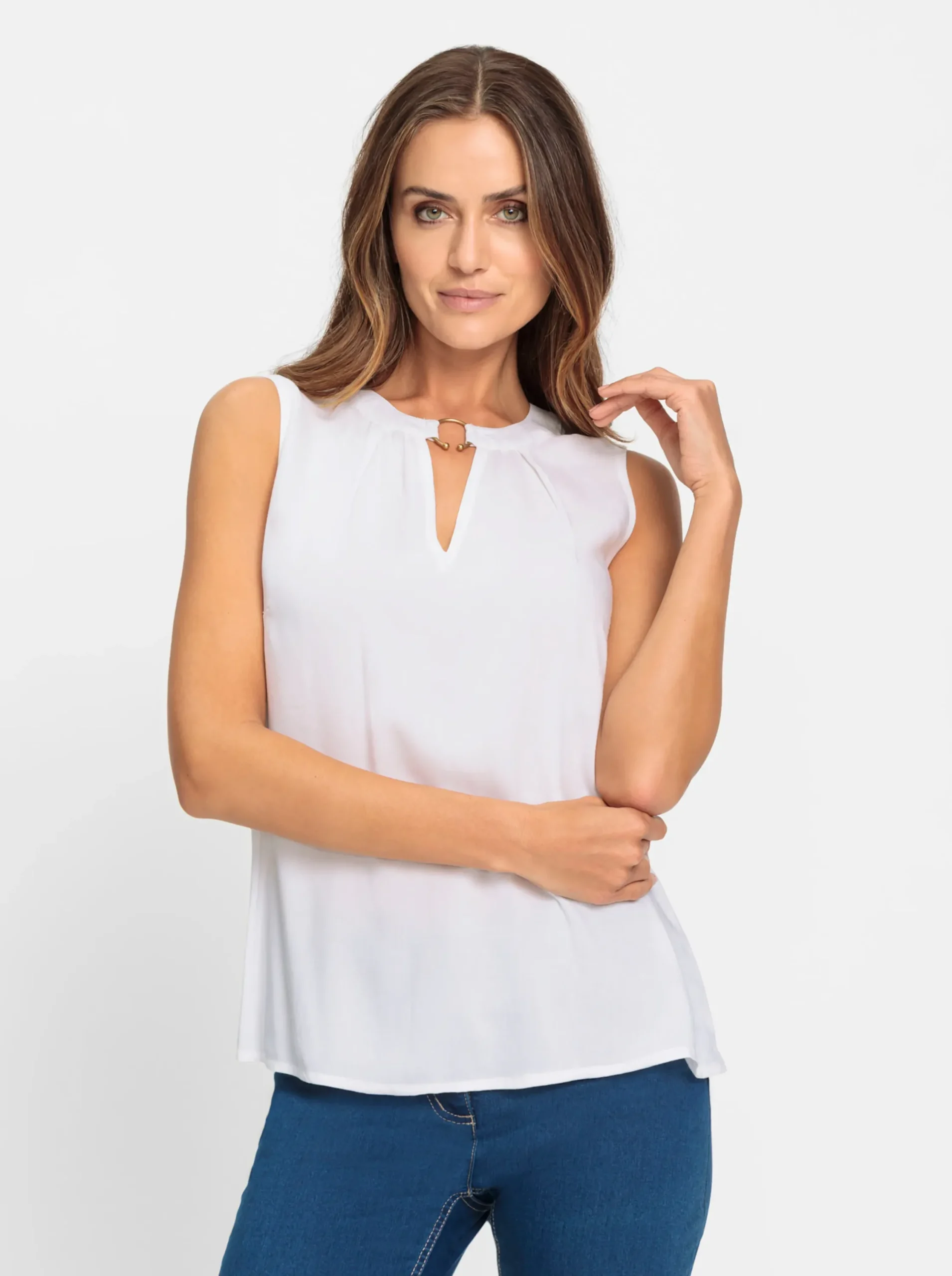 Blusen|heine Ärmellose Bluse mit Schmuck-Detail ecru