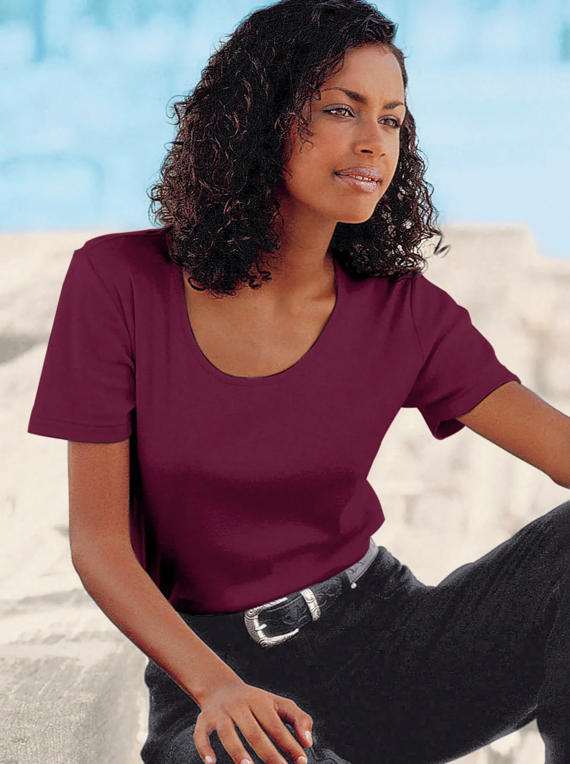 Shirts| Rundhalsshirt in geradem Schnitt bordeaux