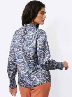 Blusen| Satinbluse mit gesmoktem Stehkragen ecru-marine-bedruckt
