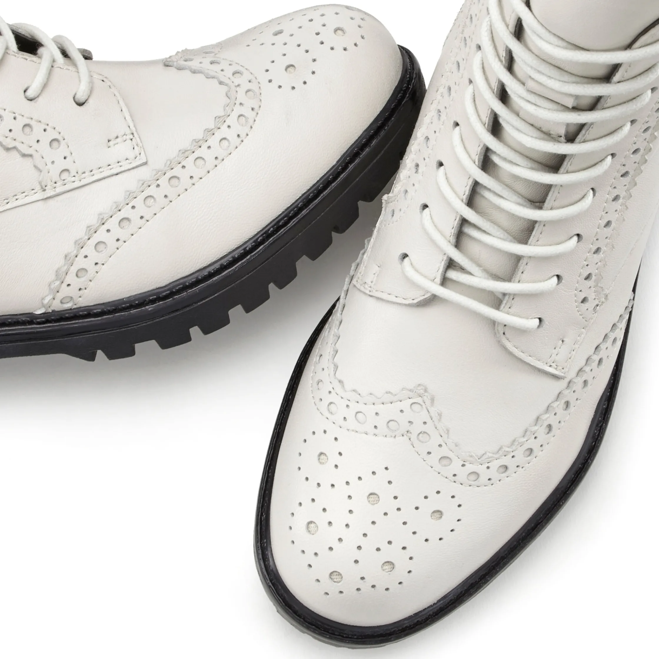Stiefeletten|Stiefel|LASCANA Schnürboots weiß