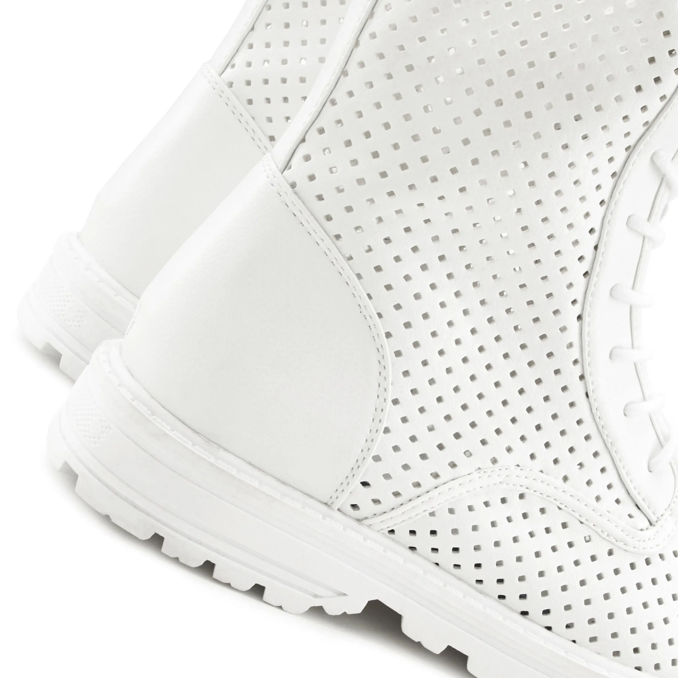 Stiefeletten|Stiefel|LASCANA Schnürstiefelette weiß