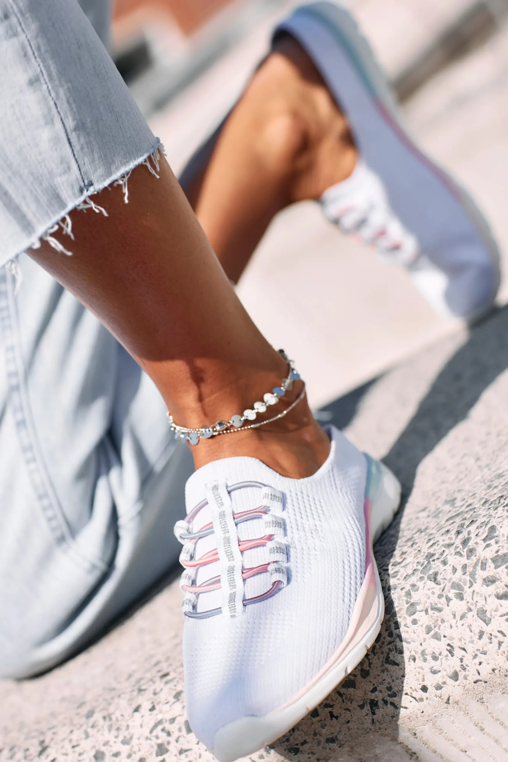 Sneakers & Schnürer|LASCANA ACTIVE Slip-On Sneaker weiß/multi