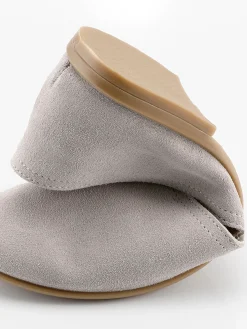 Mokassins & Slippers|heine Slipper hellgrau