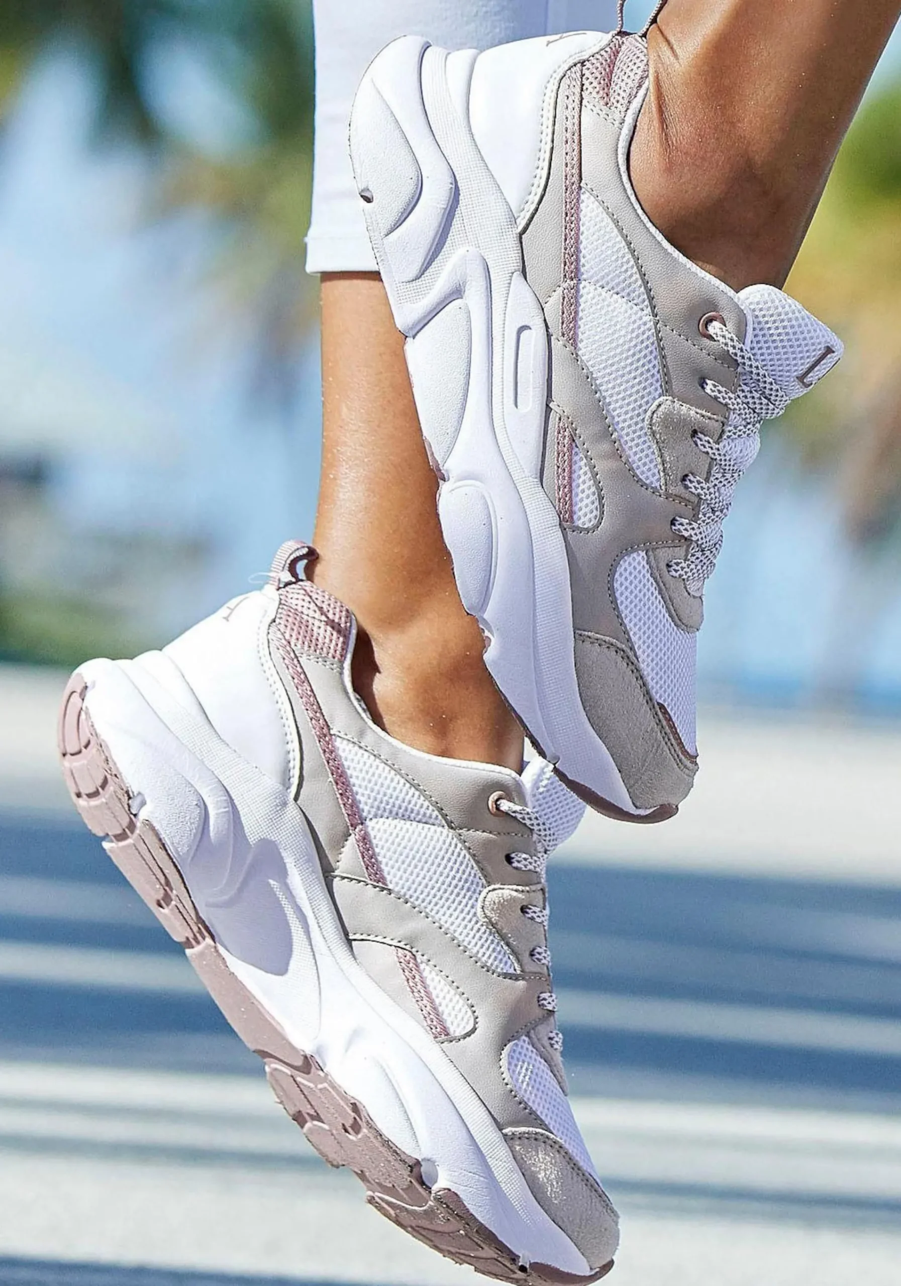 Sneakers & Schnürer|LASCANA Sneaker weiß