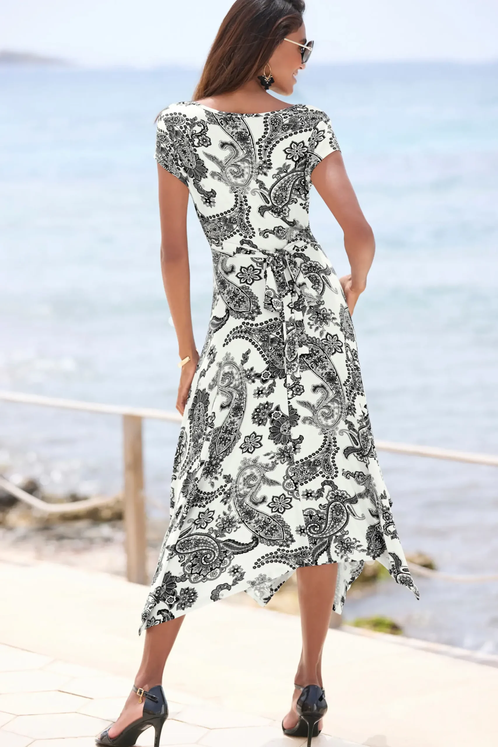 Strandkleider|Kleider|LASCANA Sommerkleid blackwhite