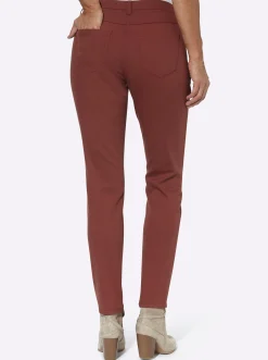 Jeans| Stretch-Hose mit Passformsattel vorne und hinten rotbraun