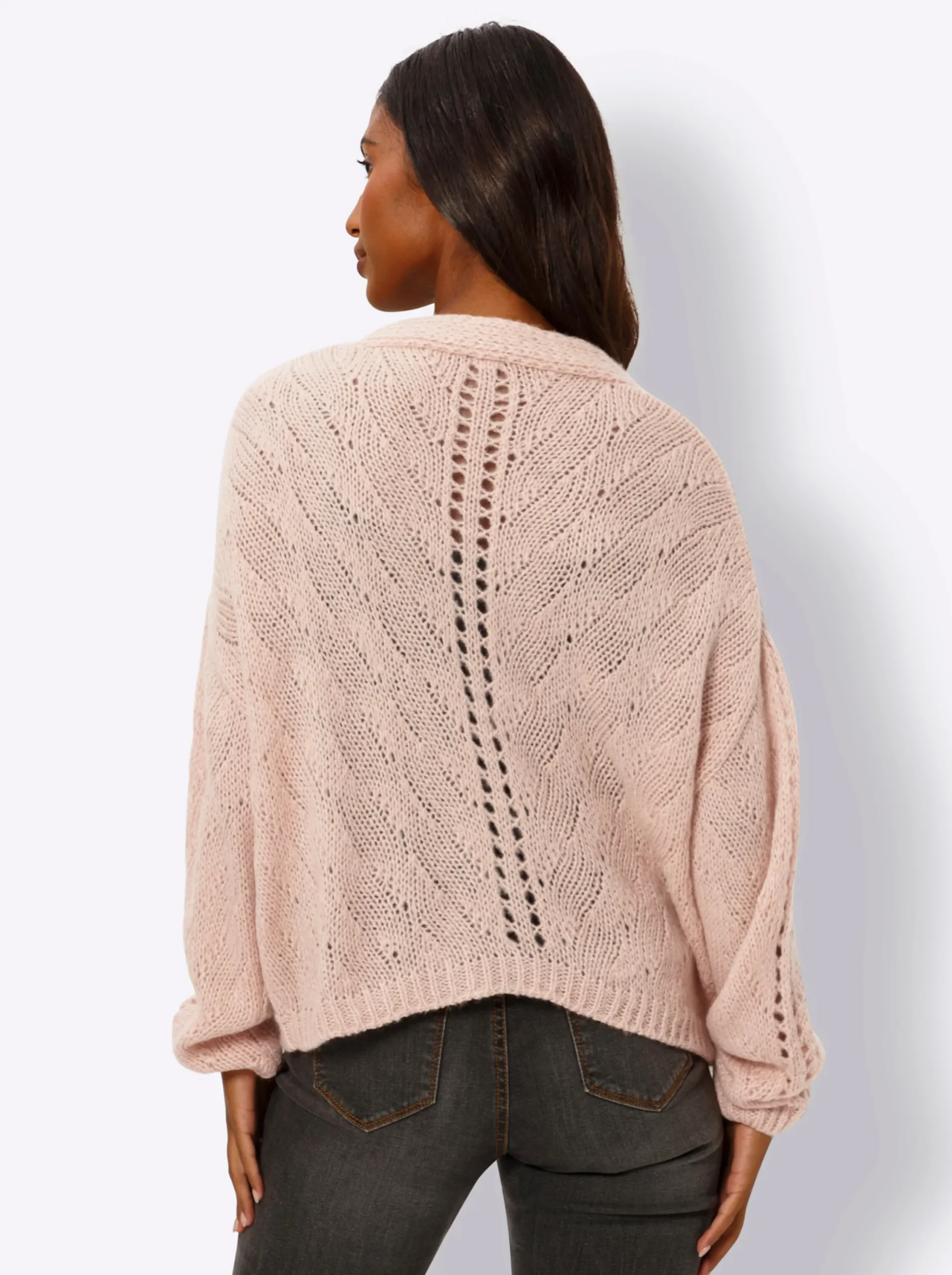 Strickjacken|heine Strickjacke mit Holz-Optik-Knöpfen puder