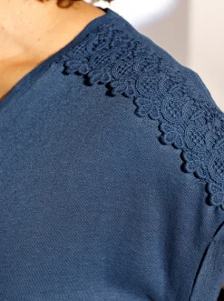 Shirts|CREATION L PREMIUM V-Shirt jeansblau
