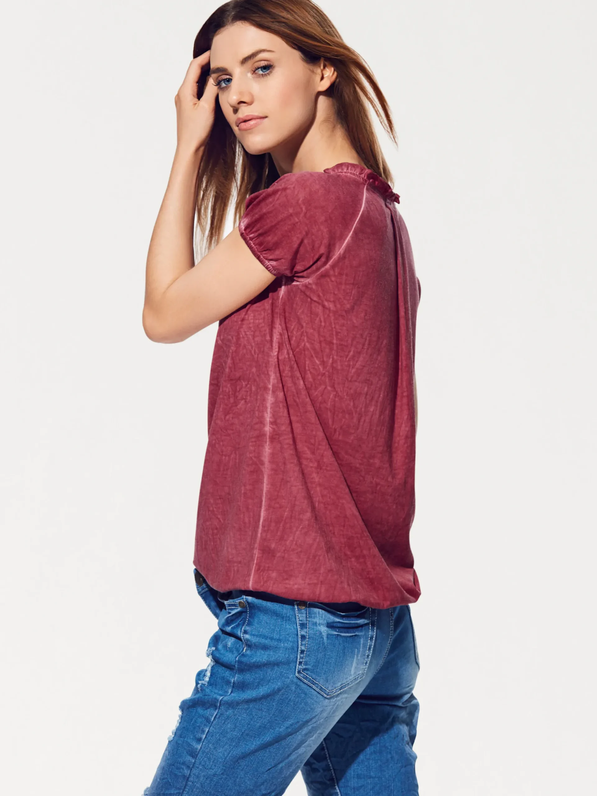 Shirts|heine V-Shirt mit gesmoktem Ausschnitt beere